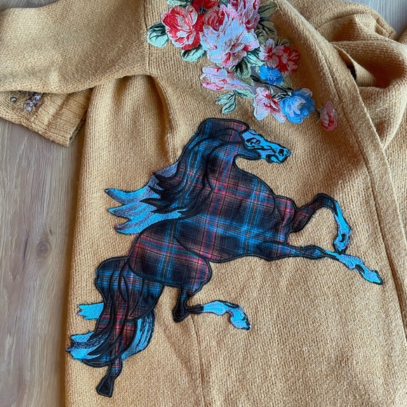 Aratta Silent Journey Cardigan Sweater Appliqué Horse Embroidered Open Front - Picture 11 of 12